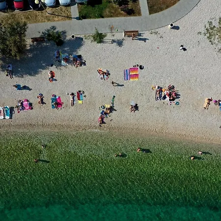 Anabella I アパート *