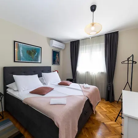 Anabella I アパート *