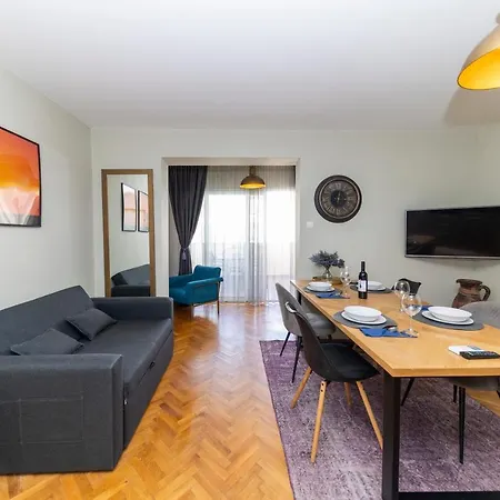 Lägenhet Anabella I